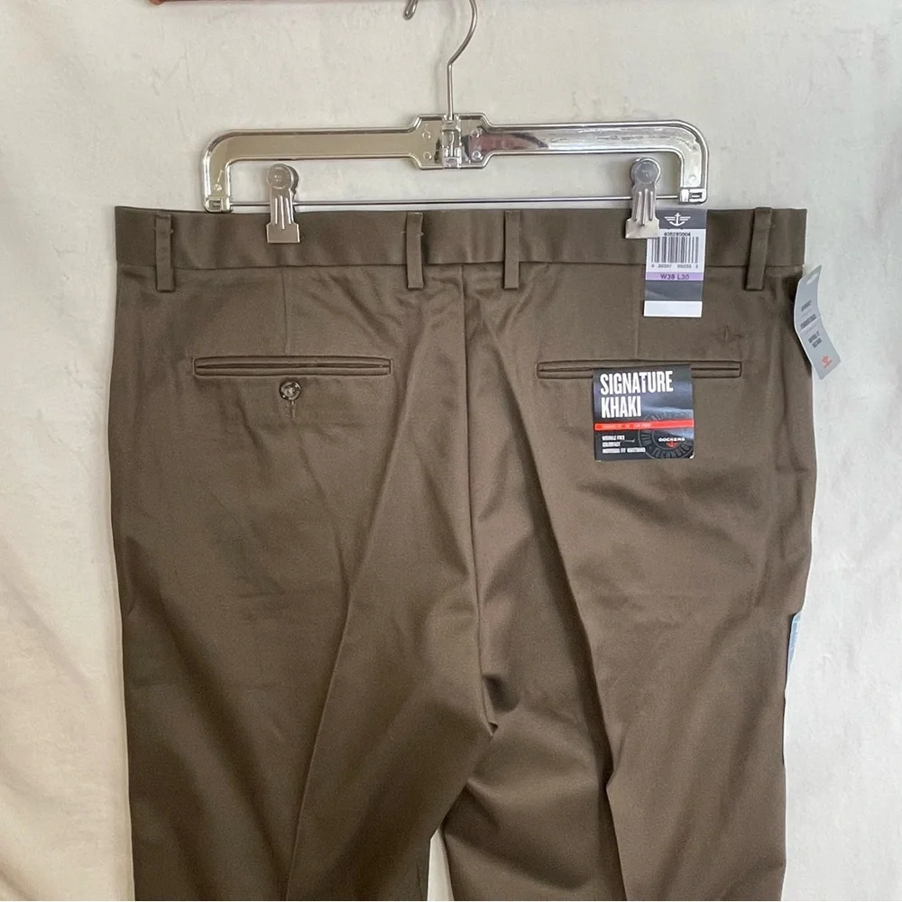 Dockers Men's D2 Signature Khaki Straight Fit Pants Flat Front Khaki Brown 38/30 - Picture 14 of 14